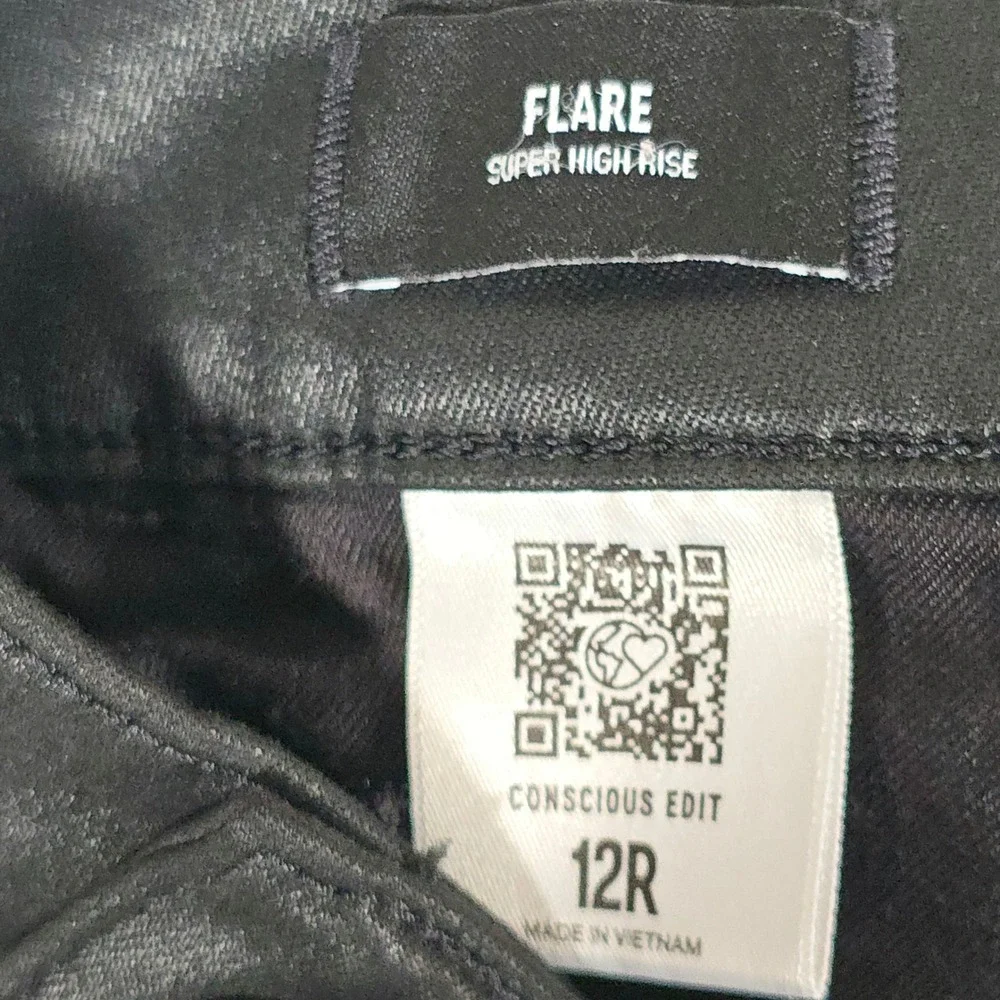Express Womens Black Coated‎ Super High Rise Flare Pants Size 12R Faux Leather
